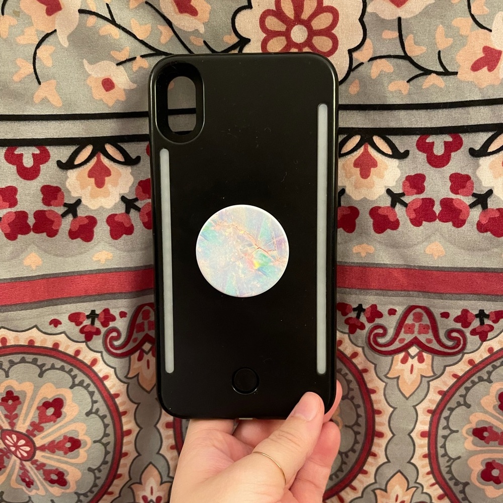 iPhone XS Max phone case - light up selfie case